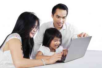 Online program may help children and adults to better manage tics